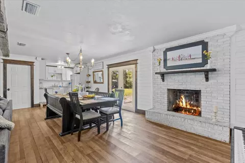 Dining - 319 Sunset Ln, Perry, FL 32348 photo 2 of 3