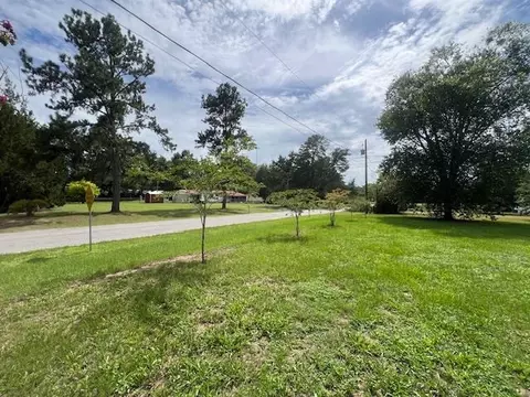 Exterior - 287 NE Jay St, Madison, FL 32340 photo 12 of 12