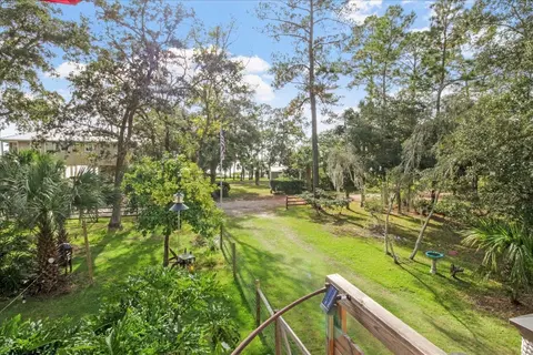 Exterior - 103 River Dr, Panacea, FL 32346 photo 4 of 10