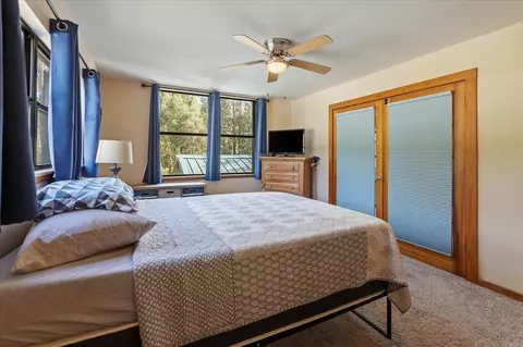 Bedroom - 103 River Dr, Panacea, FL 32346 photo 2 of 4