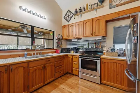 Kitchen - 103 River Dr, Panacea, FL 32346 photo 2 of 2
