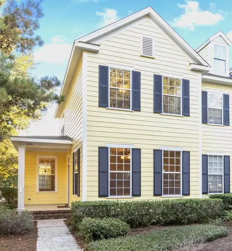 4246 Avon Park Cir, Tallahassee, FL 32311