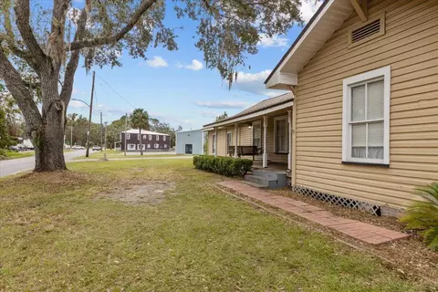 710 W Green St, Perry, FL 32348 photo 8