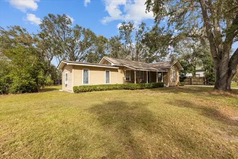 710 W Green St, Perry, FL 32348 photo 5