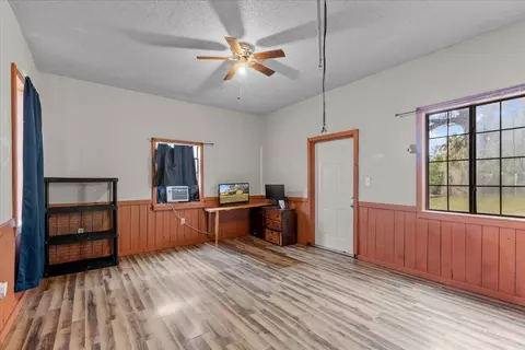 710 W Green St, Perry, FL 32348 photo 16