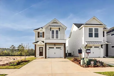 8352 Bull Headley Rd, Tallahassee, FL 32312