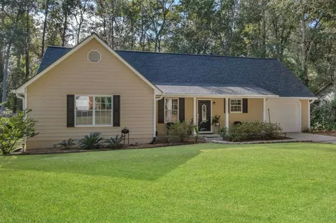 3517 Larkspur Ln, Tallahassee, FL 32312