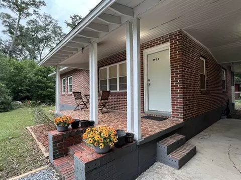2921 Old Bainbridge Rd, Tallahassee, FL 32303