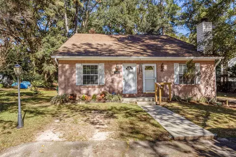 4824 Easy St, Tallahassee, FL 32303