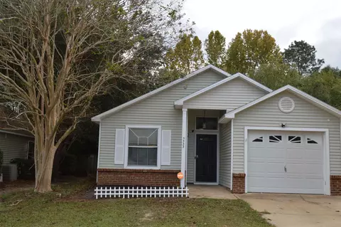 5533 Green Meadows Ct, Tallahassee, FL 32303