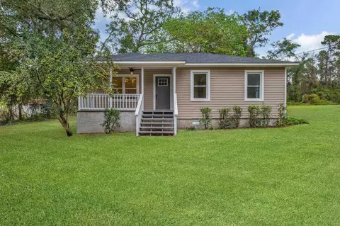 8136 Ida Rd, Tallahassee, FL 32304