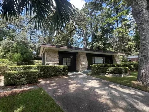 1826 Sunset Ln, Tallahassee, FL 32303