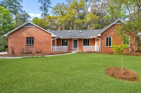 1044 Cherokee Dr, Tallahassee, FL 32301
