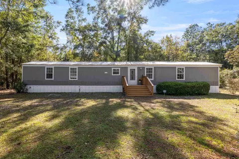 57 Sommer Rd, Crawfordville, FL 32327