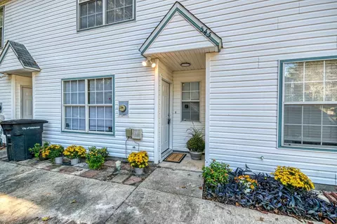 545 Collinsford Rd, Tallahassee, FL 32301