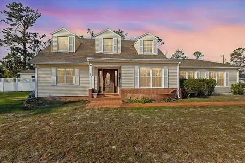 513 N Center St, Perry, FL 32347 photo 1