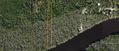 X Pamela Place, Sopchoppy, FL 32358