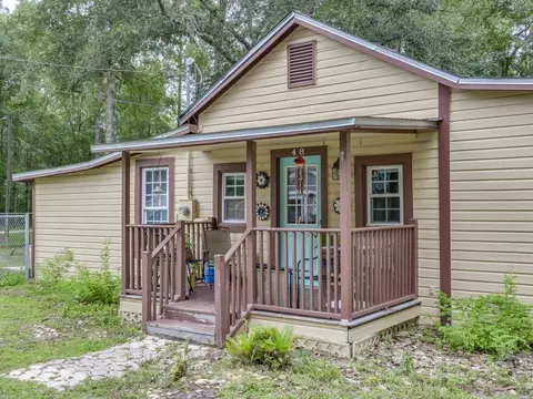48 Wakulla St, Sopchoppy, FL 32358