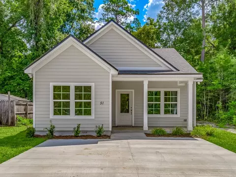 51 Broken Bow Trl, Crawfordville, FL 32327