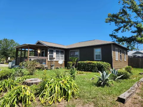 826 N Jefferson St, Perry, FL 32347 photo 17