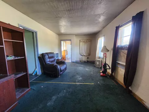 826 N Jefferson St, Perry, FL 32347 photo 3