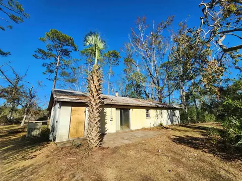 2175 Ferns St, Perry, FL 32347 photo 2