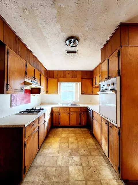 2175 Ferns St, Perry, FL 32347 photo 9