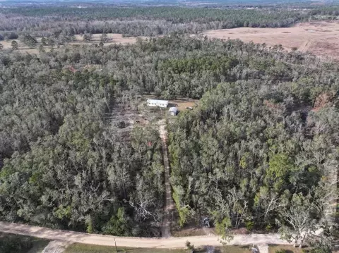 882 NW Circle Rd, Madison, FL 32340
