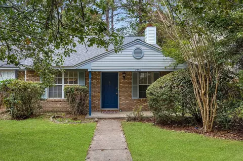 2386 Ian Dr, Tallahassee, FL 32303