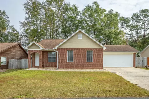 4212 Red Oak Dr, Tallahassee, FL 32311