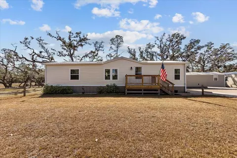 15621 Shell Dr, Perry, FL 32348 photo 4