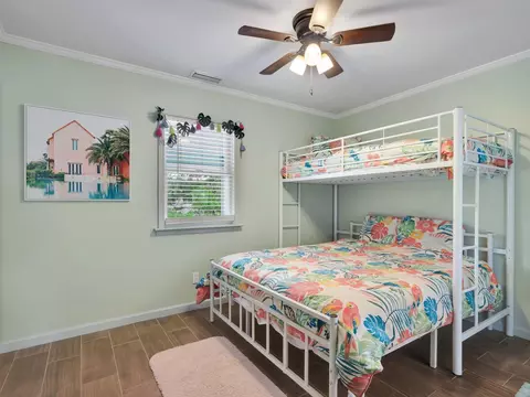 Bedroom - 1200 NE Hwy 51, Steinhatchee, FL 32359 photo 4 of 9