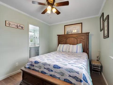 Bedroom - 1200 NE Hwy 51, Steinhatchee, FL 32359 photo 2 of 9