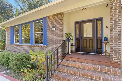 737 Timberlane Rd, Tallahassee, FL 32312