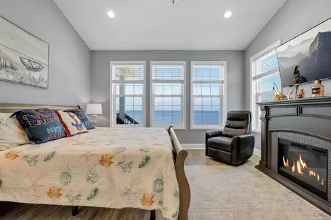 Bedroom - 13 Cobia St, Alligator Point, FL 32346 photo 2 of 7