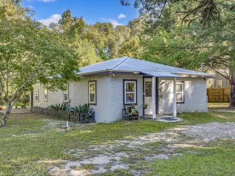 122 Dogwood Dr, Crawfordville, FL 32327