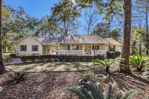 169 Ace High Stables Rd, Crawfordville, FL 32327