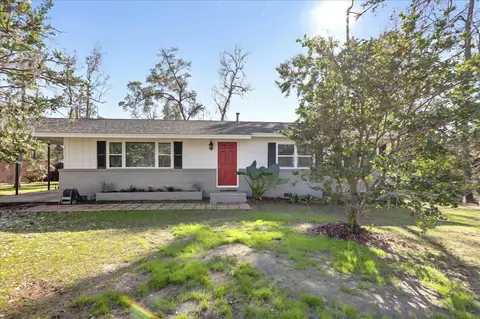 1211 Hemlock St, Tallahassee, FL 32301