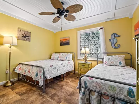 Bedroom - 602 NW 3rd St, Carrabelle, FL 32322 photo 3 of 6