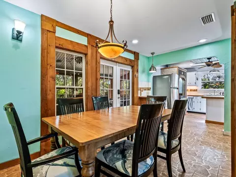 Dining - 602 NW 3rd St, Carrabelle, FL 32322 photo 2 of 2