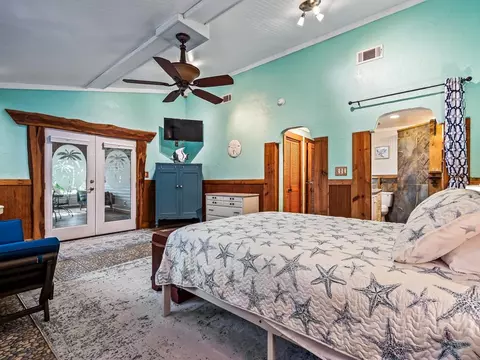 Bedroom - 602 NW 3rd St, Carrabelle, FL 32322 photo 6 of 6