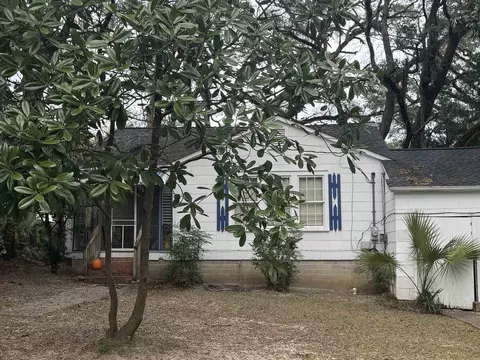 106 Westridge Dr, Tallahassee, FL 32304
