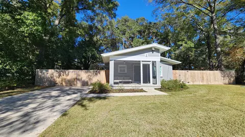 3773 Roswell Dr, Tallahassee, FL 32310