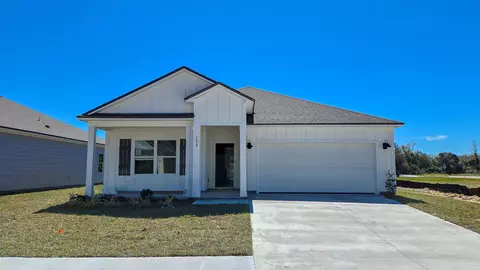158 Needle Thrush Cir, Crawfordville, FL 32327