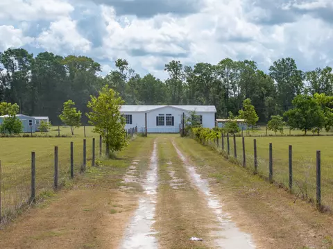535 SE Baldwin Dr, Lee, FL 32059 photo 26