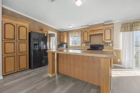 535 SE Baldwin Dr, Lee, FL 32059 photo 4
