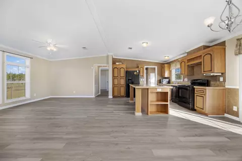 535 SE Baldwin Dr, Lee, FL 32059 photo 7