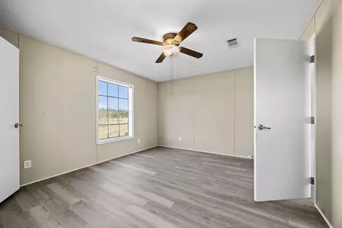 535 SE Baldwin Dr, Lee, FL 32059 photo 14
