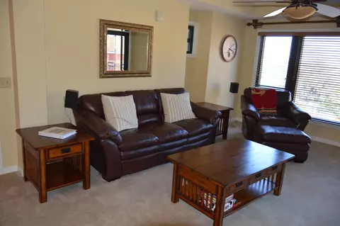 121 N Monroe St #6006, Tallahassee, FL 32301