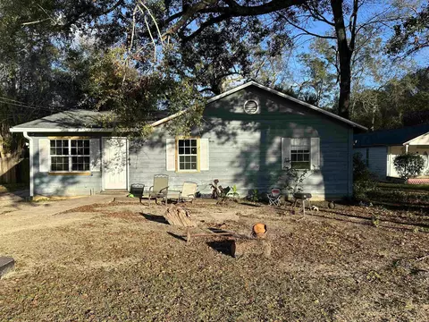 151 Iron Bridge Rd, Havana, FL 32333